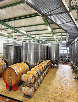 Kniha “Jizni Morava - Libor Svacek" - vydani 1., rok 2011 Photographer: Libor Svacek; box@fotosvacek.cz; Mobile: +420 602428001; 