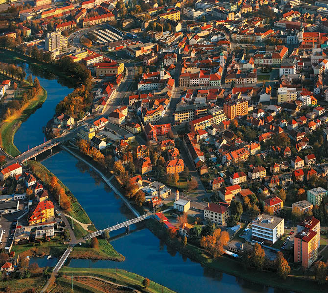 Kniha “Jizni Morava - Libor Svacek" - vydani 1., rok 2011 Photographer: Libor Svacek; box@fotosvacek.cz; Mobile: +420 602428001; 