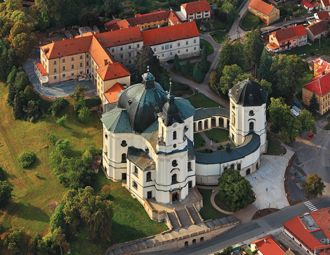 Kniha “Jizni Morava - Libor Svacek" - vydani 1., rok 2011 Photographer: Libor Svacek; box@fotosvacek.cz; Mobile: +420 602428001; 