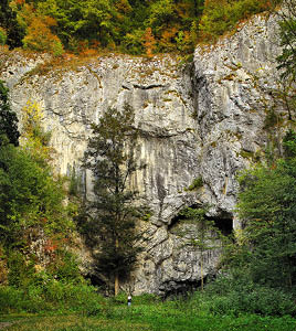 Kniha “Jizni Morava - Libor Svacek" - vydani 1., rok 2011 Photographer: Libor Svacek; box@fotosvacek.cz; Mobile: +420 602428001; 